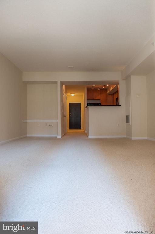 851 N GLEBE RD #510