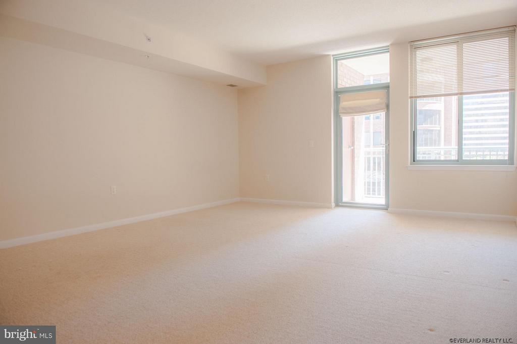 851 N GLEBE RD #510