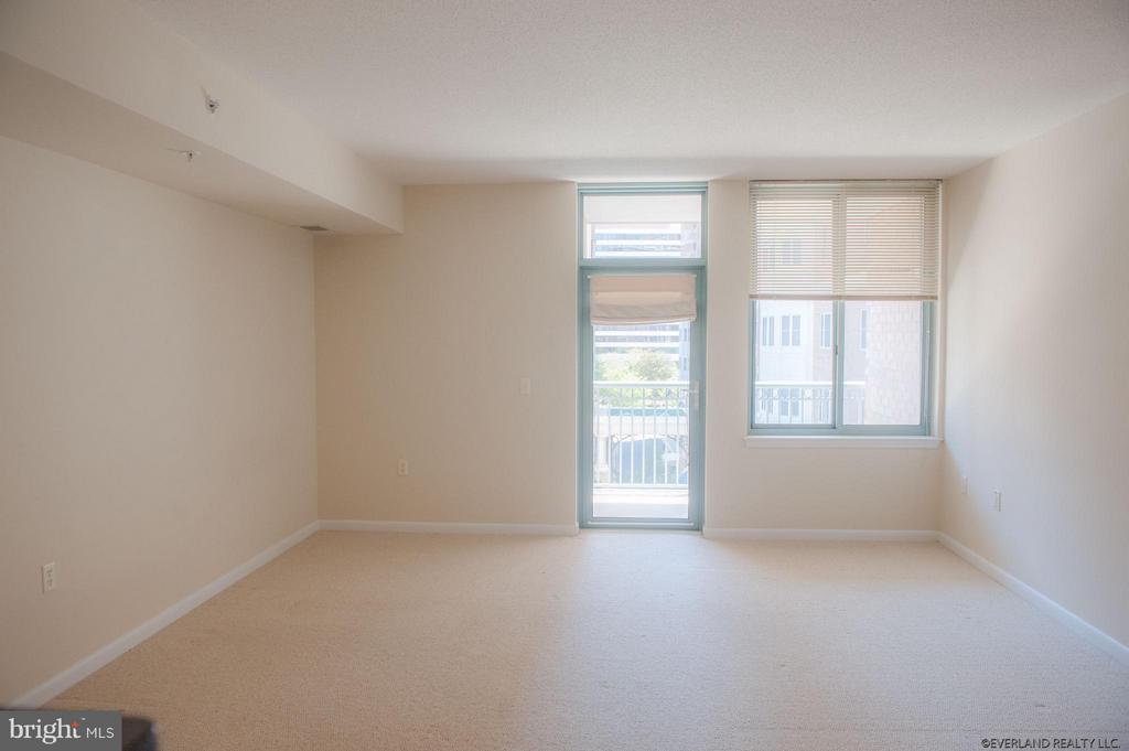 851 N GLEBE RD #510