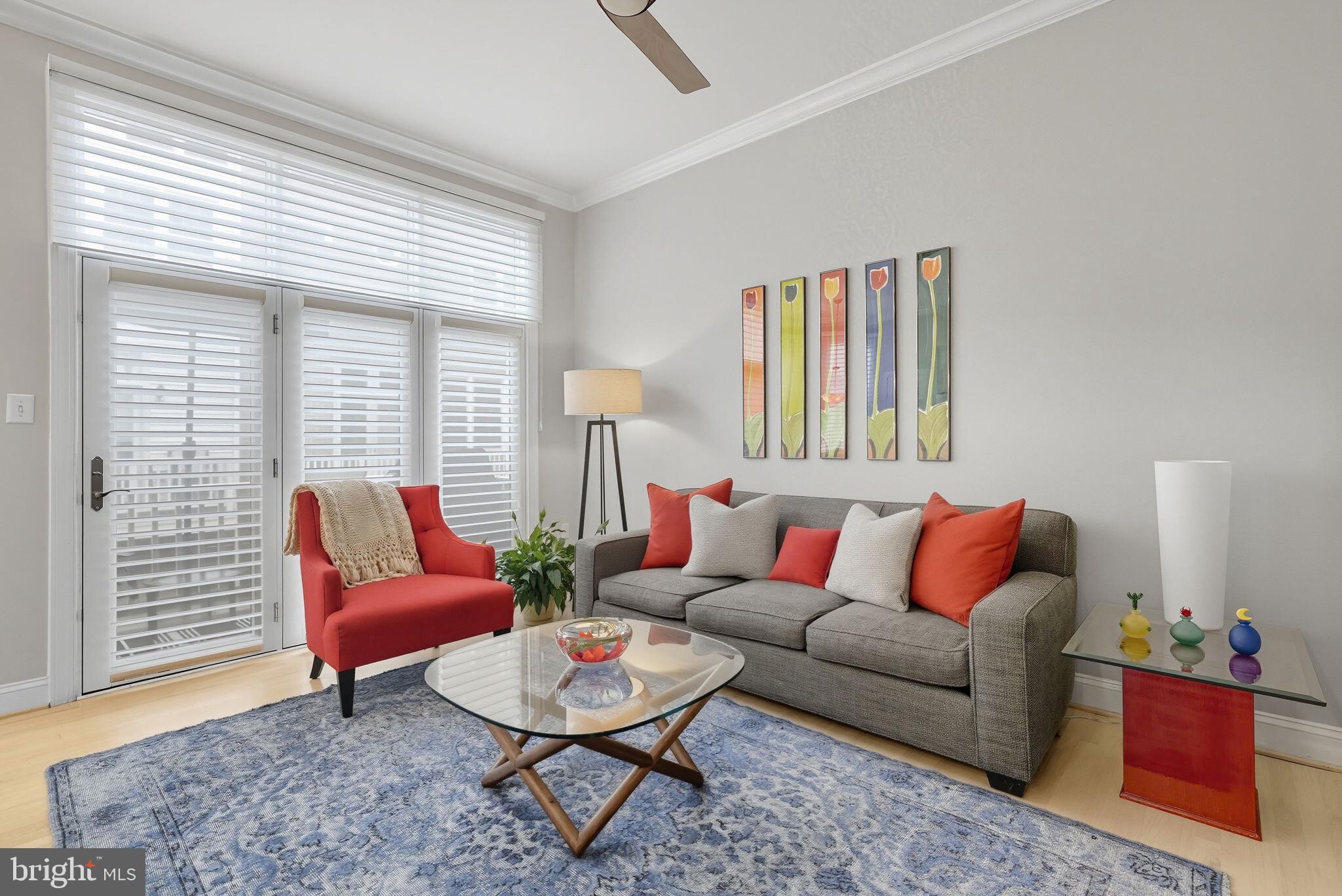 1044 N STAFFORD STREET