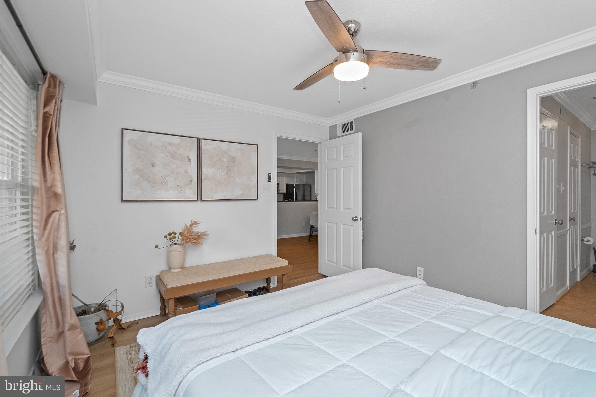3315 Wyndham CIRCLE Unit: 2222
