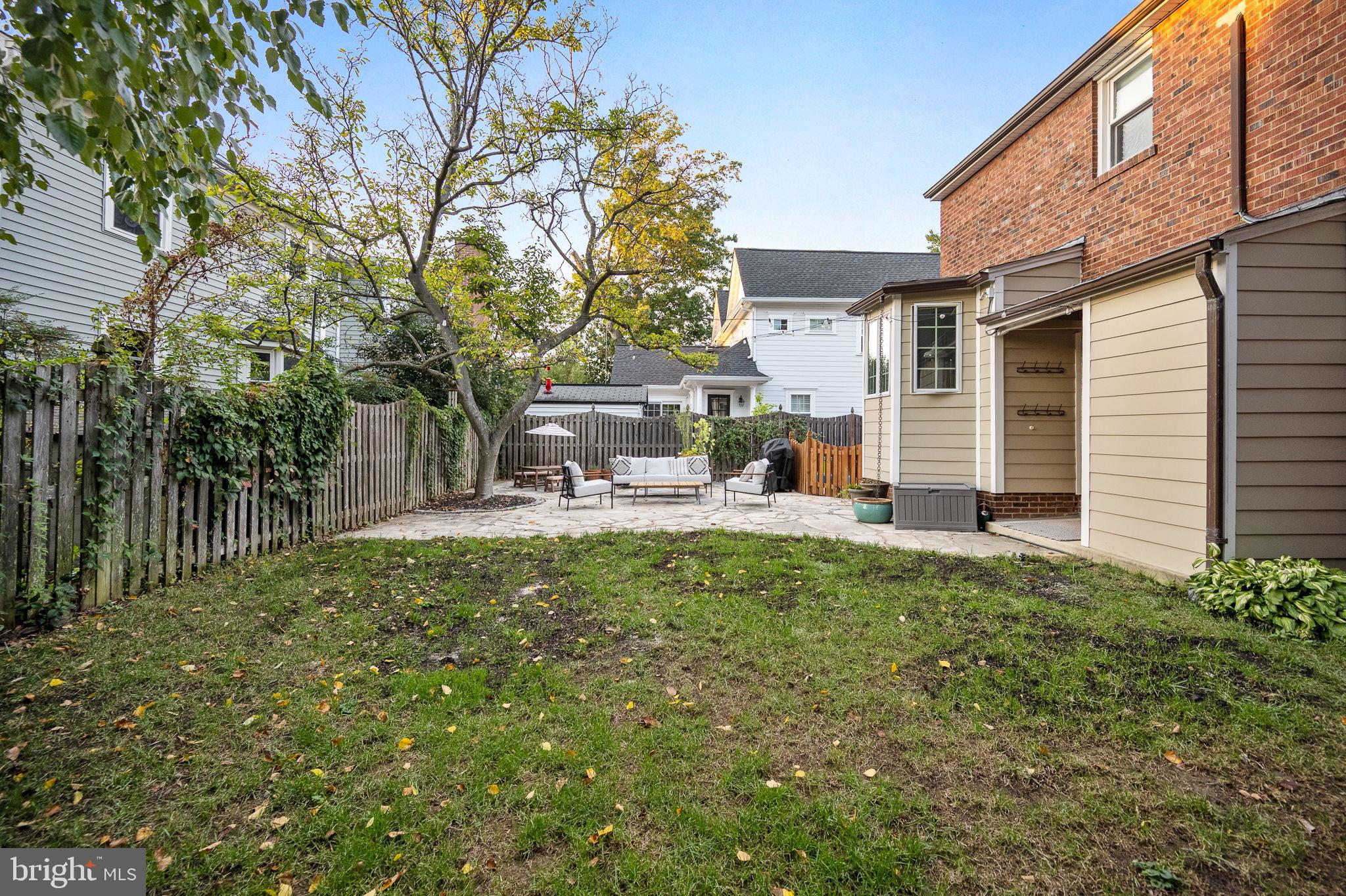 2426 TAYLOR AVENUE