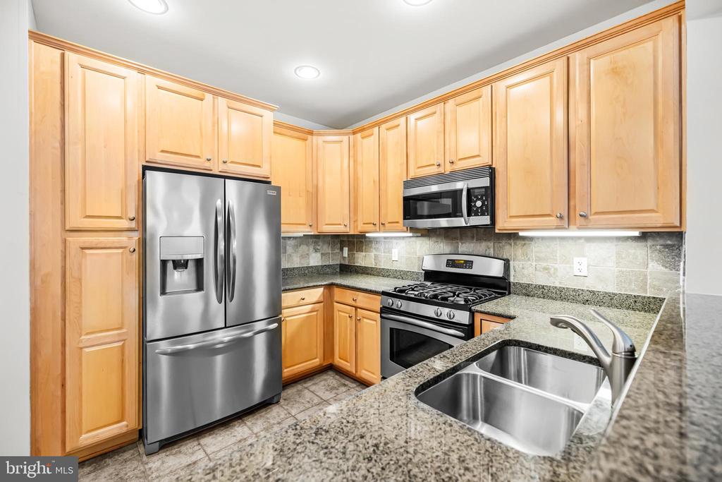 400 CAMERON STATION BOULEVARD 113