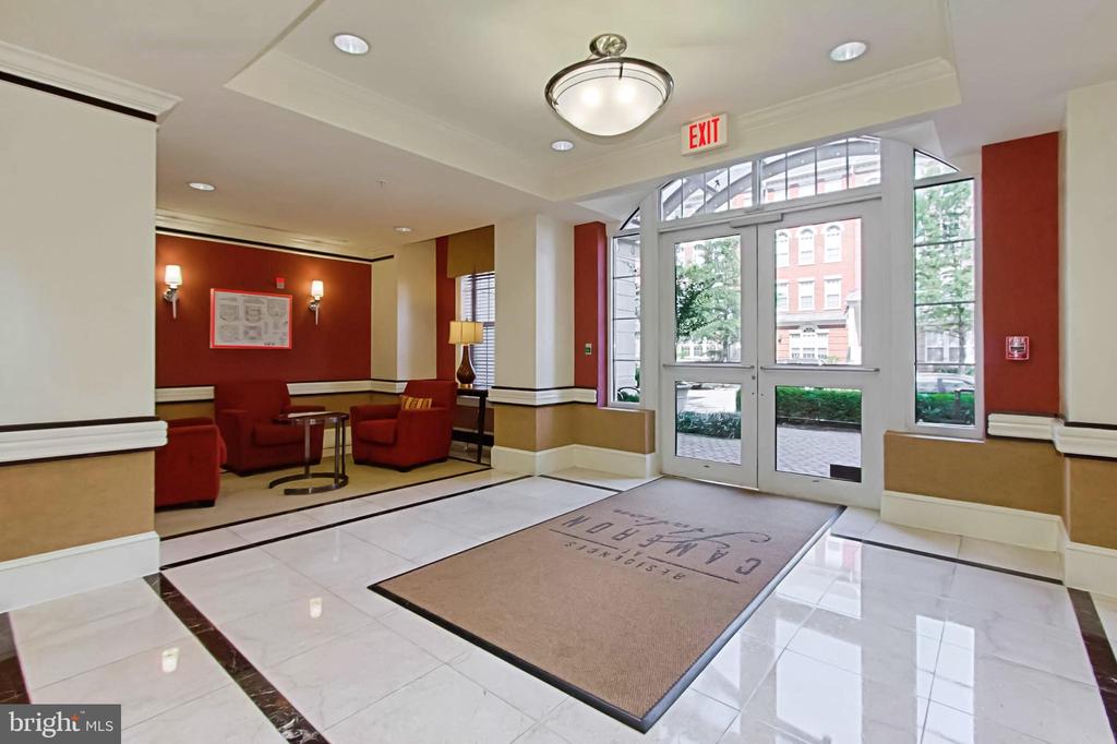 400 CAMERON STATION BOULEVARD 113
