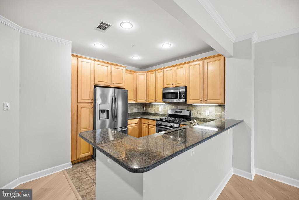 400 CAMERON STATION BOULEVARD 113