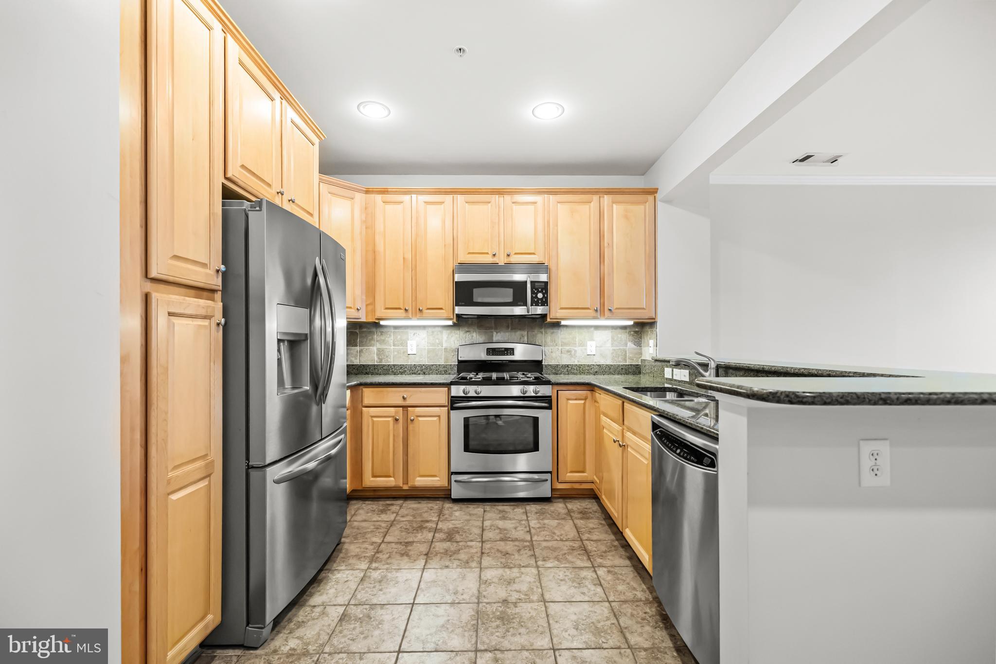 400 CAMERON STATION BOULEVARD 113