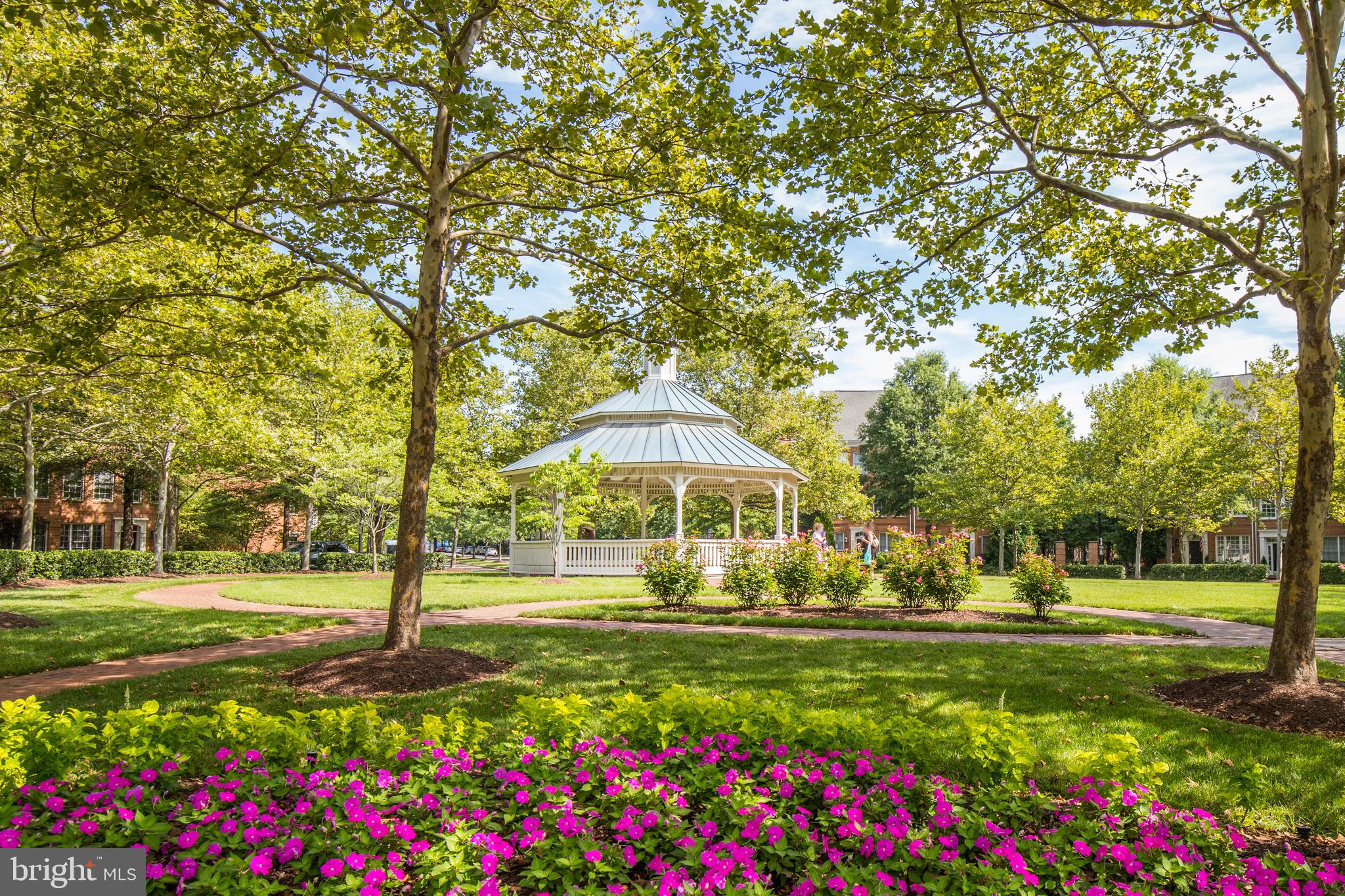 400 CAMERON STATION BOULEVARD 113