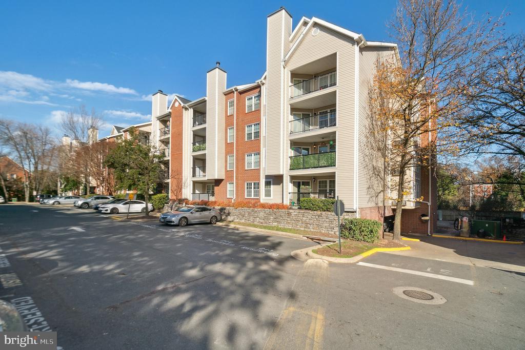3315 WYNDHAM CIRCLE 2222