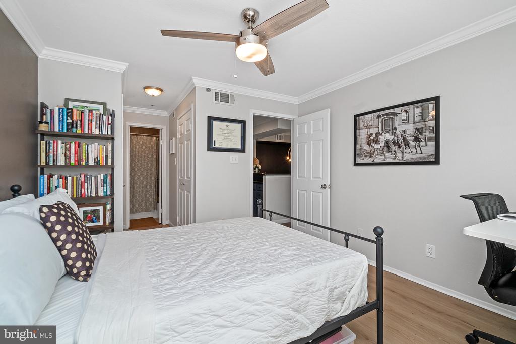 3315 WYNDHAM CIRCLE 2222