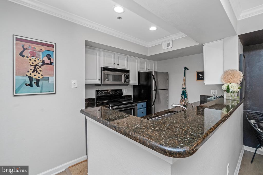 3315 WYNDHAM CIRCLE 2222