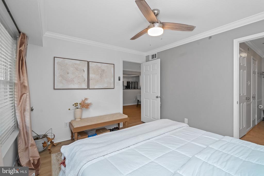 3315 WYNDHAM CIRCLE 2222