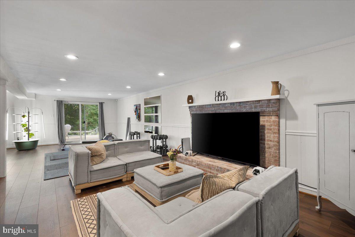 3501 Wilton Hall Ct