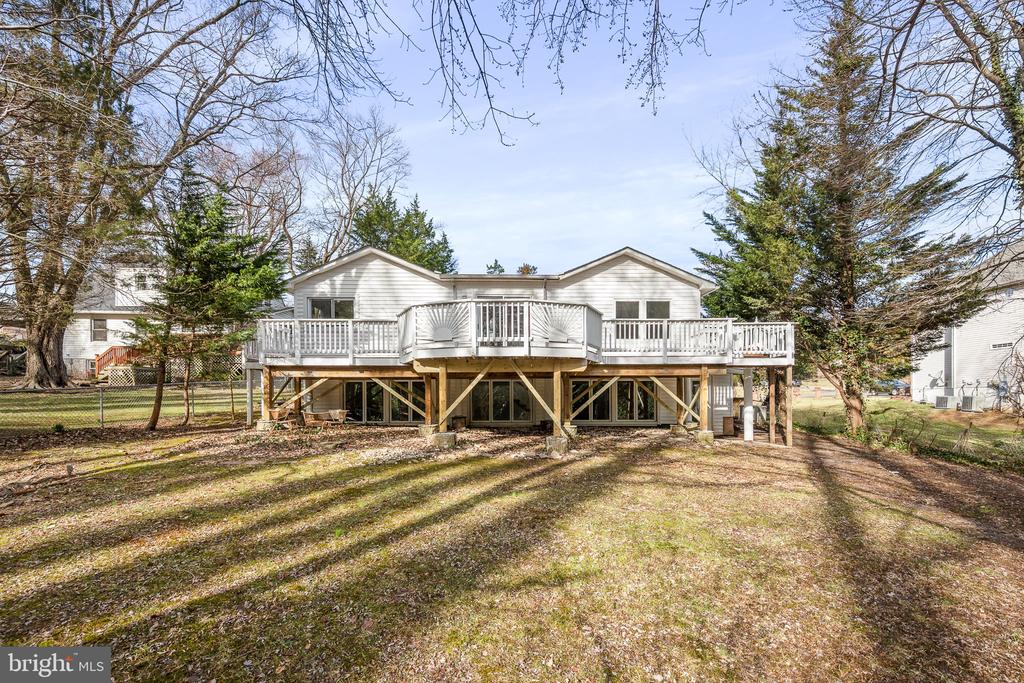 4425 Carrico Dr