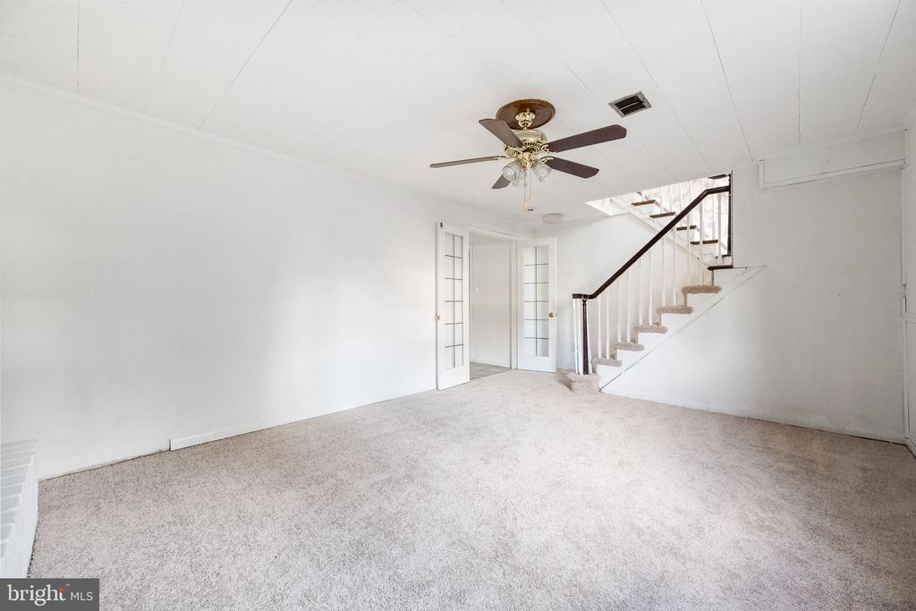 4425 Carrico Dr