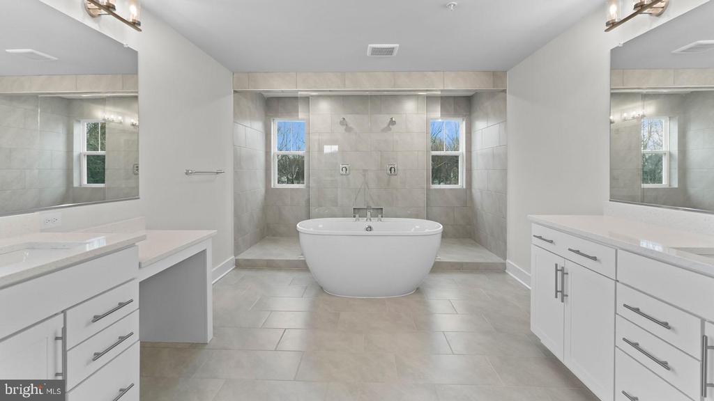 8281 COLLING MANOR COURT