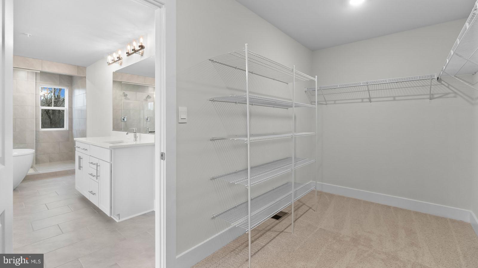 8281 COLLING MANOR COURT