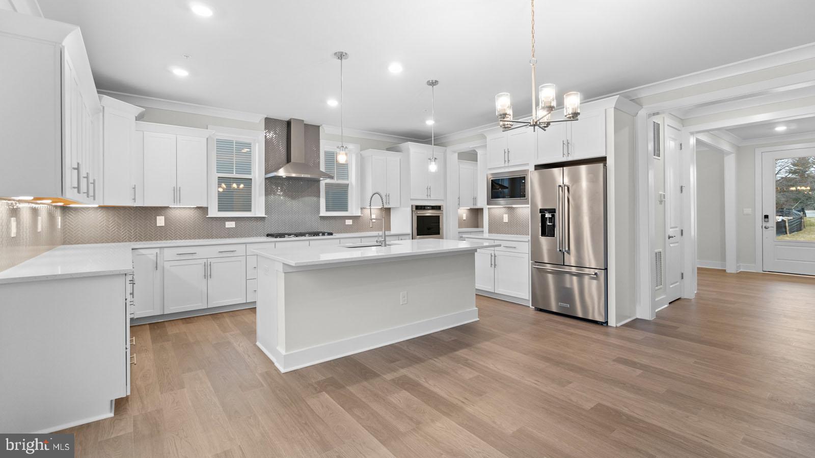 8281 COLLING MANOR COURT