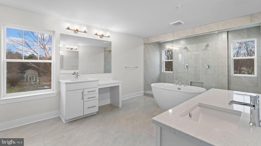 8281 COLLING MANOR COURT