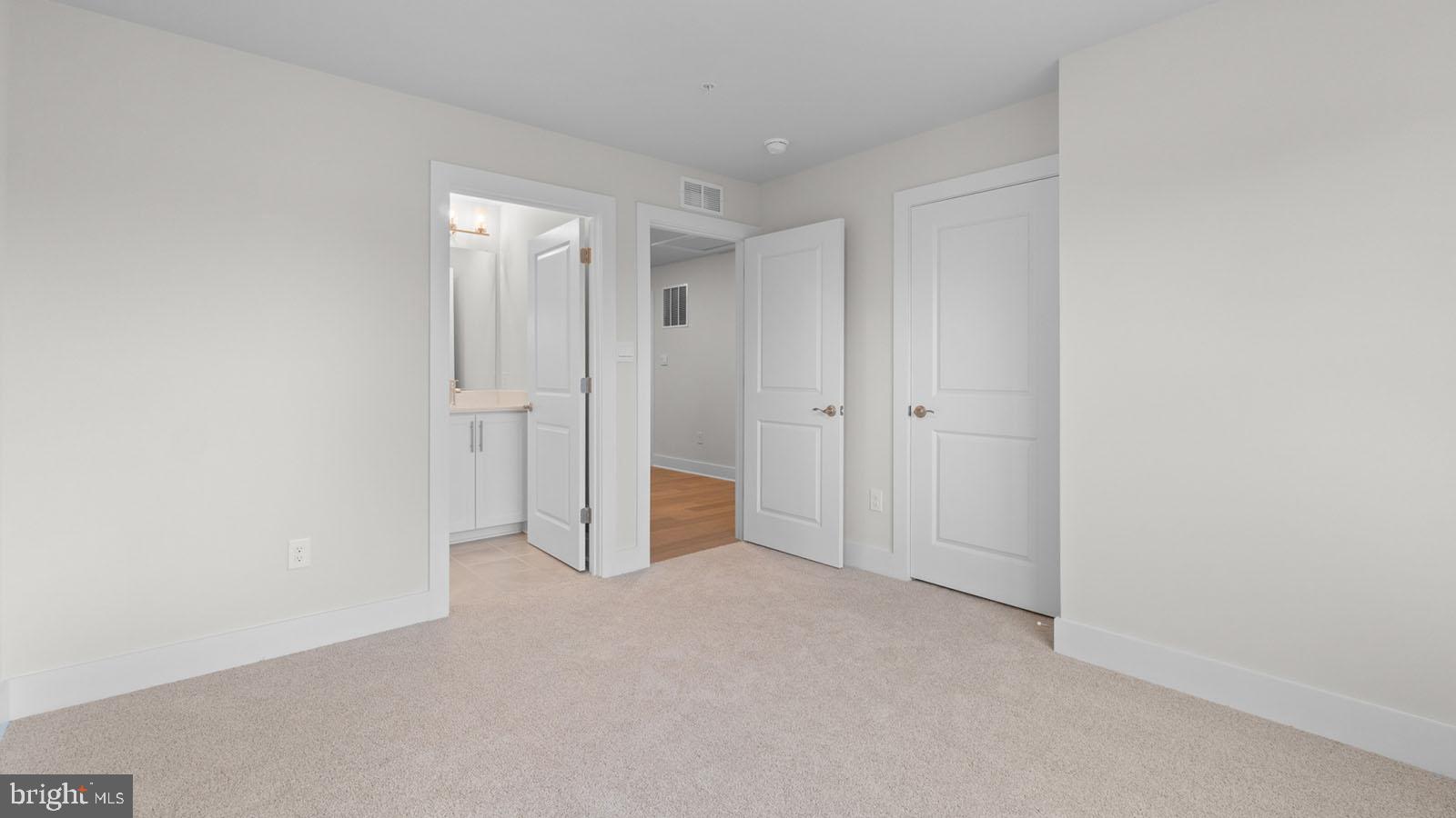 8281 COLLING MANOR COURT