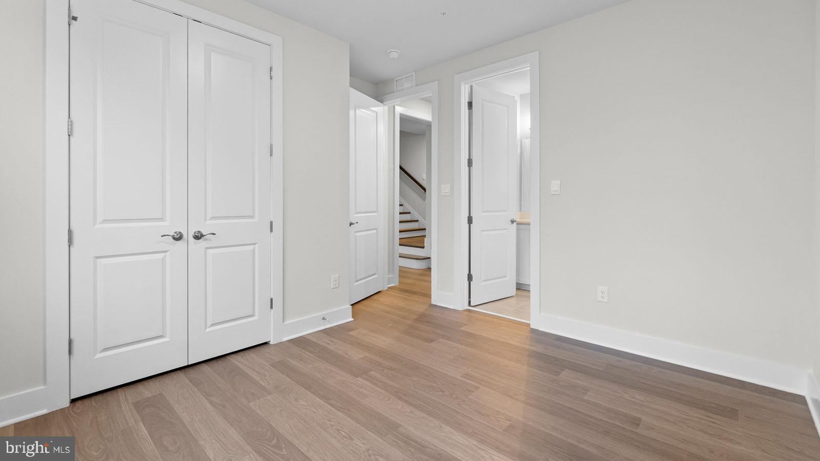 8281 COLLING MANOR COURT
