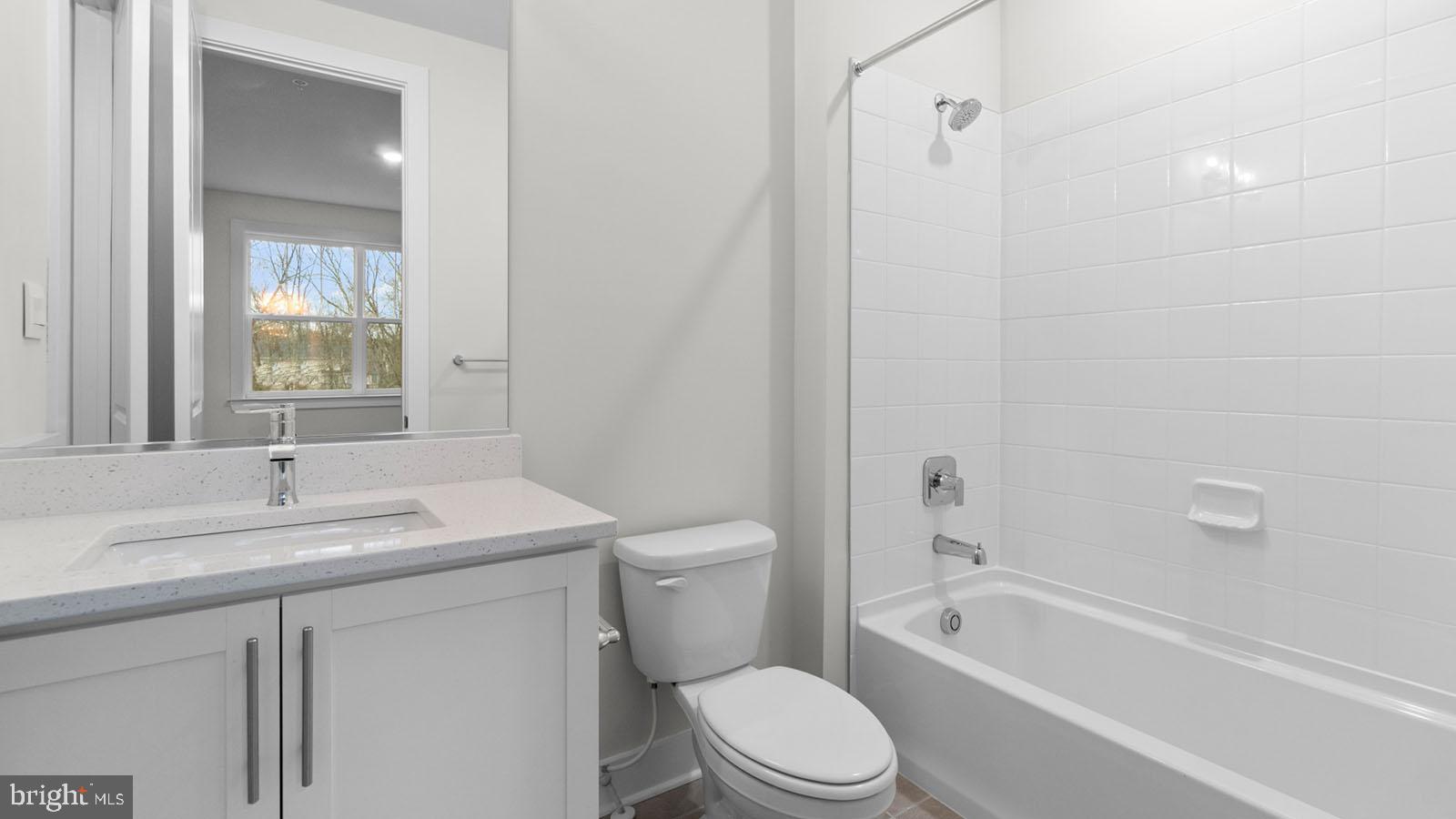 8281 COLLING MANOR COURT