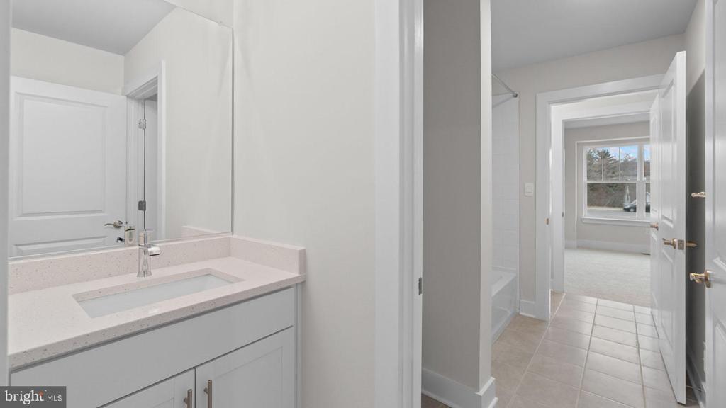 8281 COLLING MANOR COURT