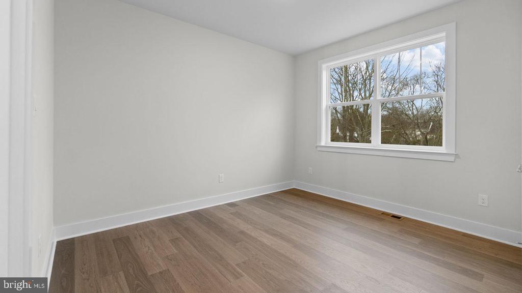 8281 COLLING MANOR COURT