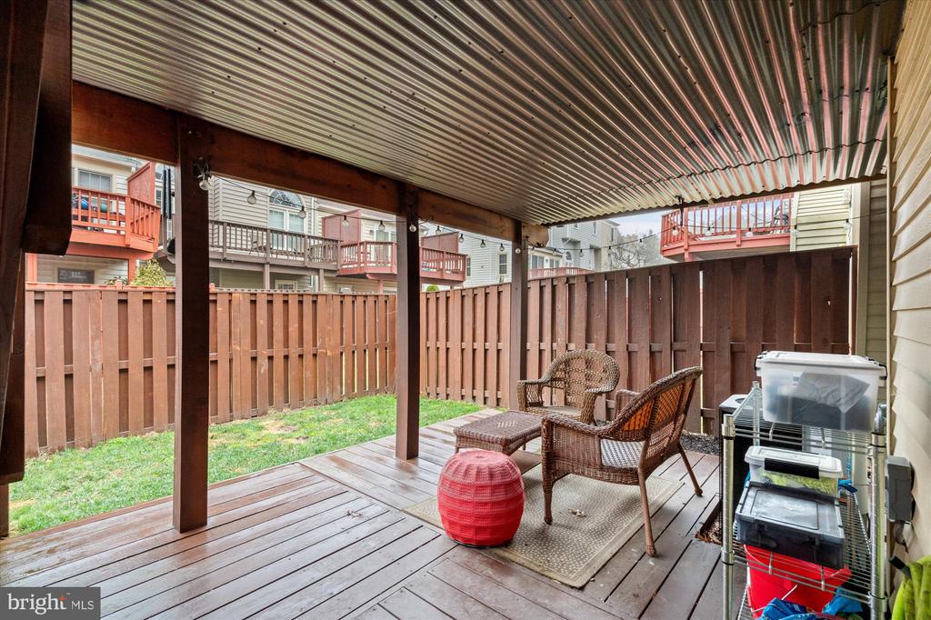 5332 BUXTON COURT