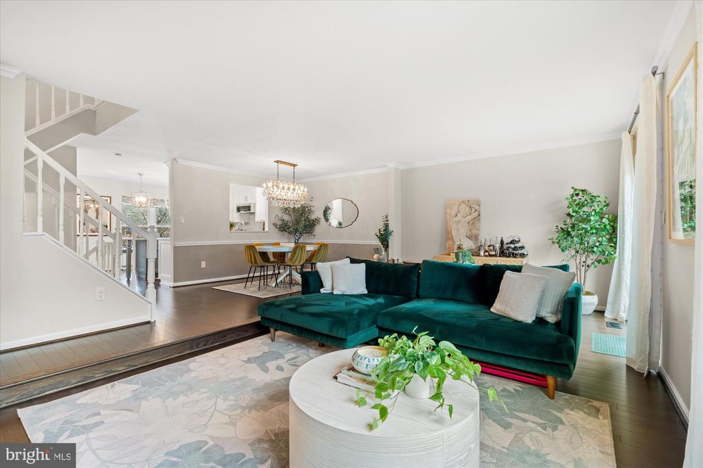 5332 BUXTON COURT