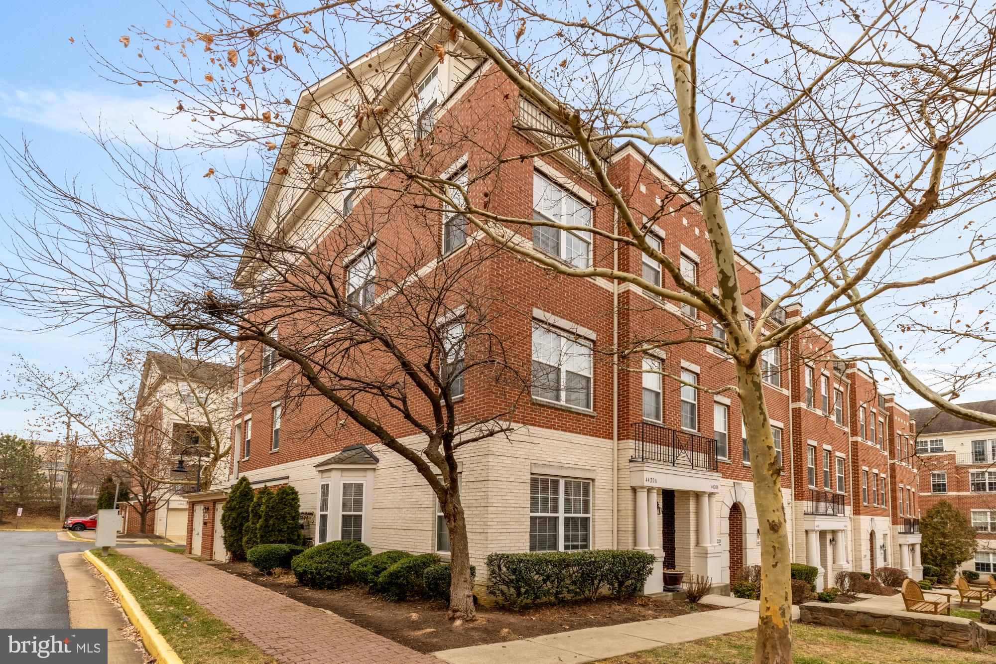 4420 BEECHSTONE LANE B