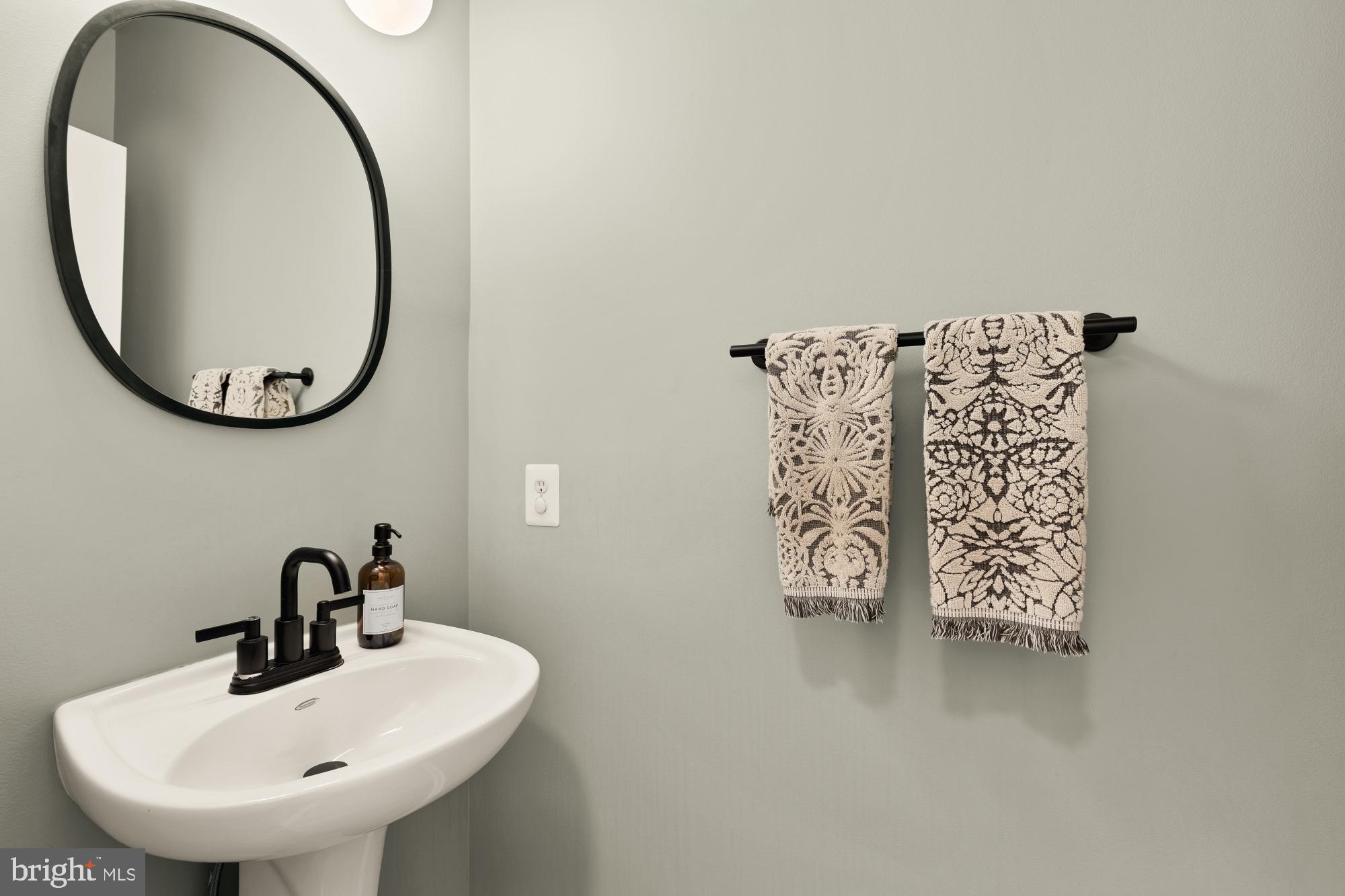 4420 BEECHSTONE LANE B