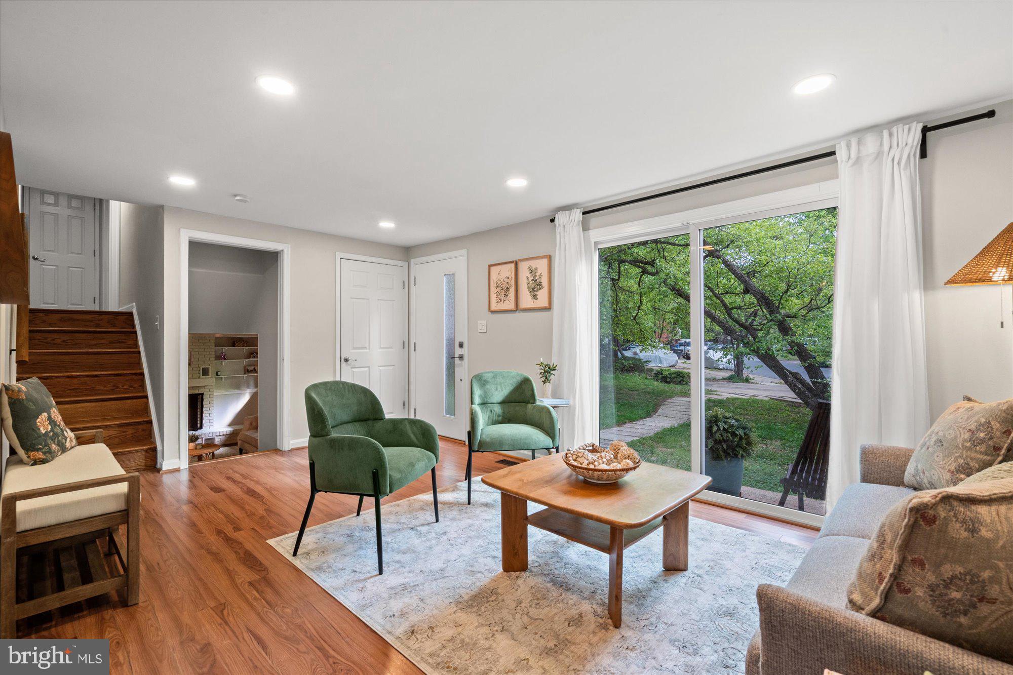 2228 COCQUINA DRIVE