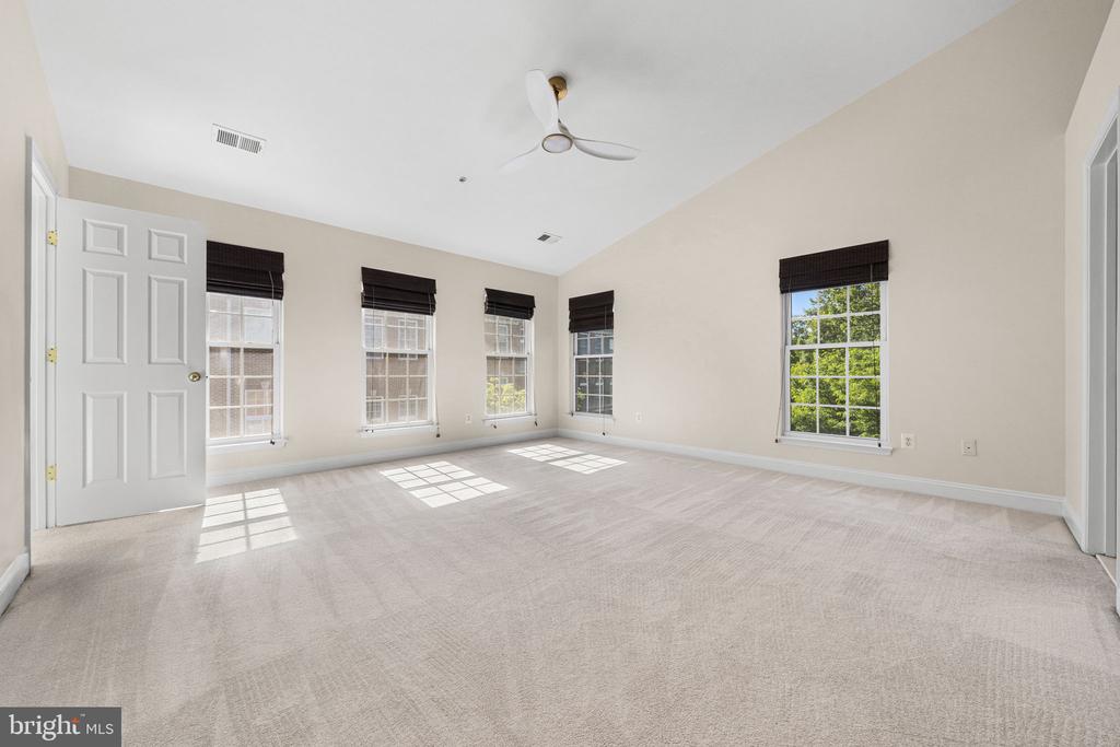 4431 EASTWICK COURT