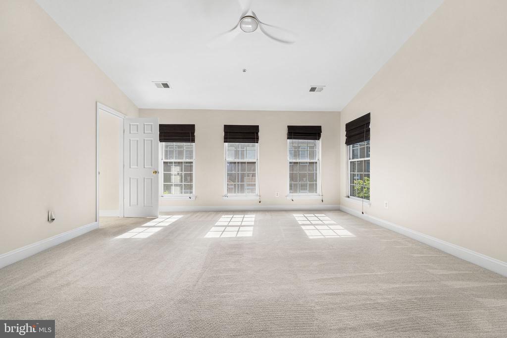 4431 EASTWICK COURT
