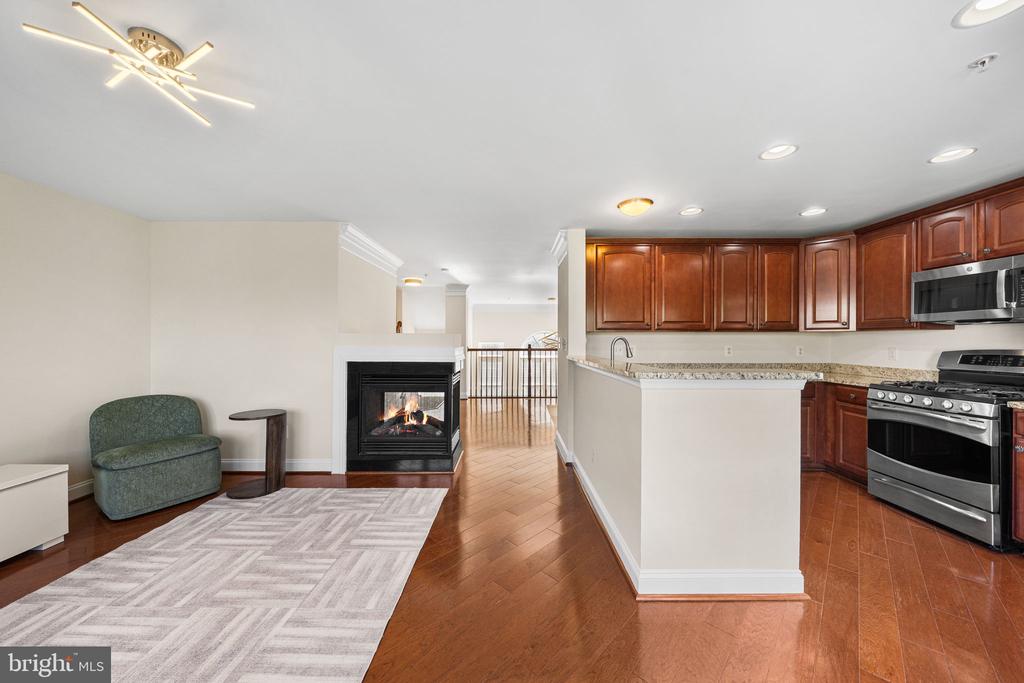 4431 EASTWICK COURT