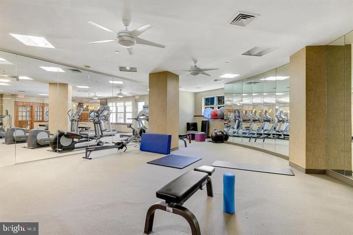11800 SUNSET HILLS ROAD Unit: 815