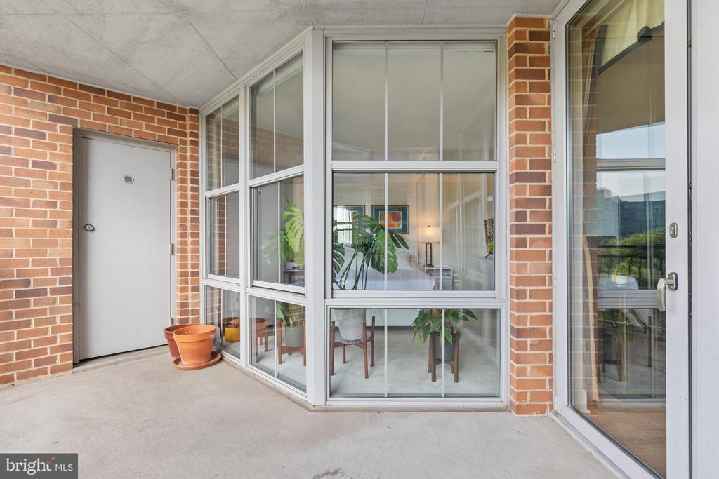 11800 SUNSET HILLS ROAD Unit: 815