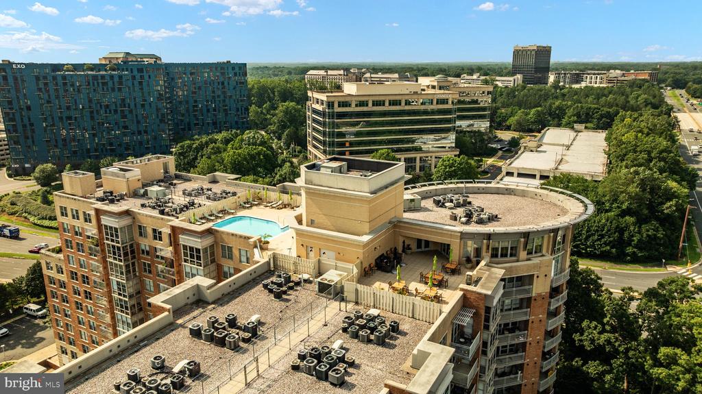 11800 SUNSET HILLS ROAD Unit: 815