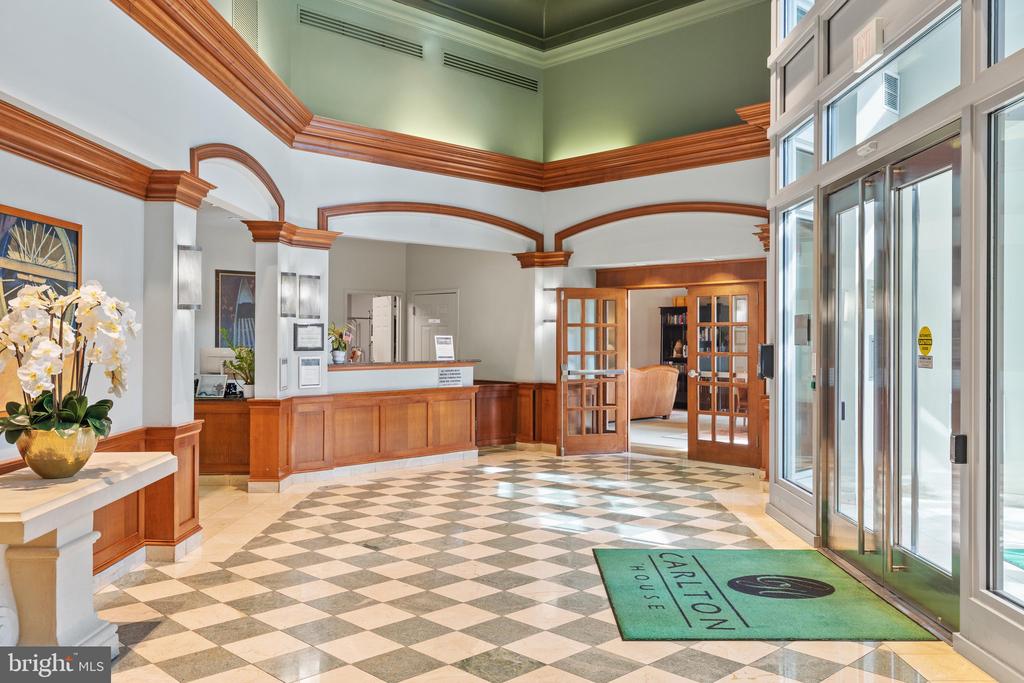 11800 SUNSET HILLS ROAD Unit: 815