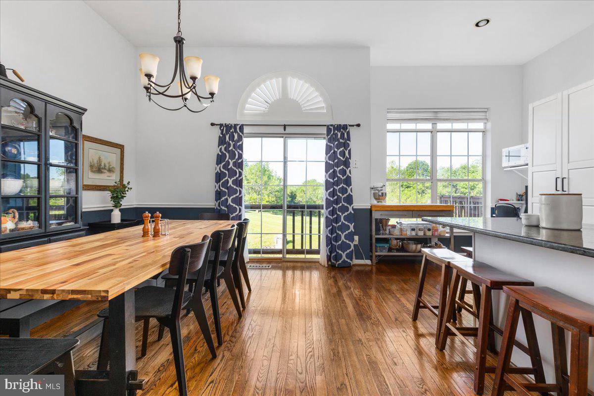 21631 Kings Crossing Ter