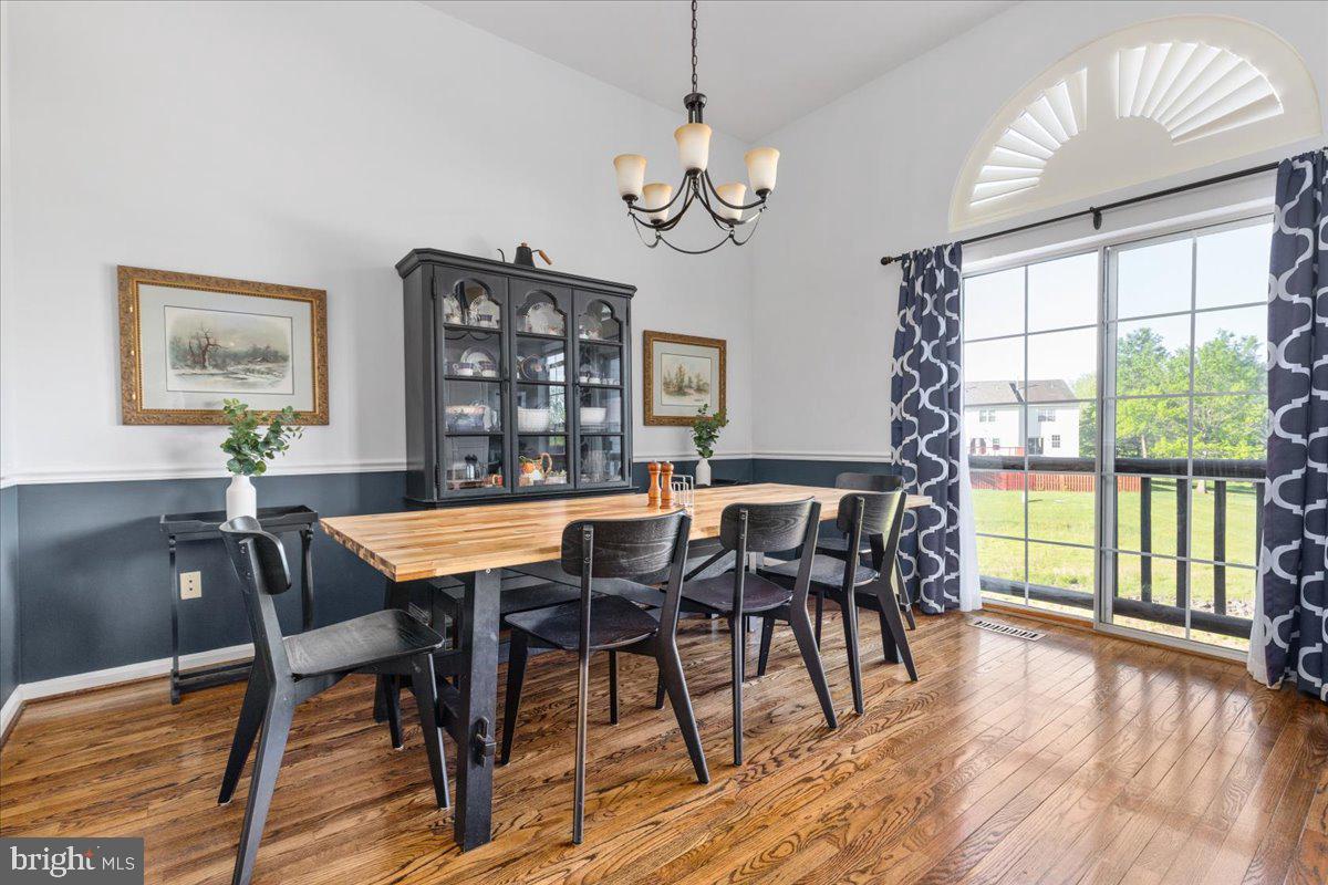 21631 Kings Crossing Ter