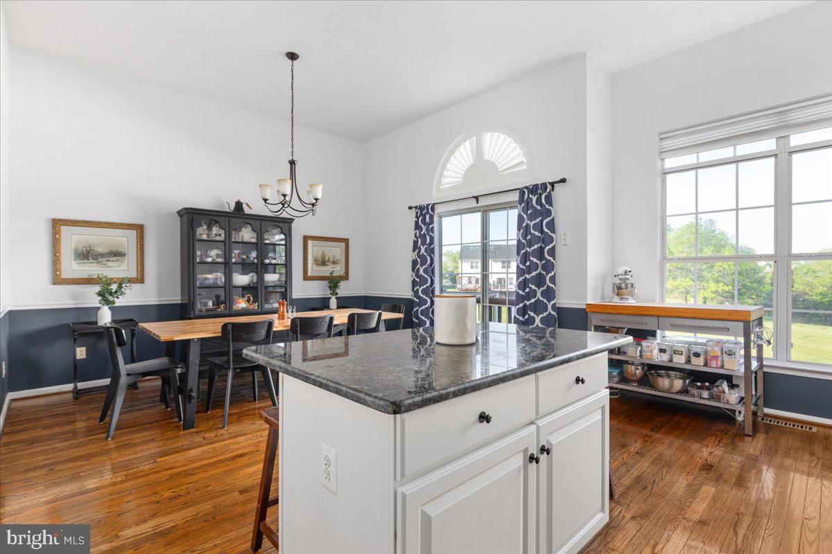 21631 Kings Crossing Ter