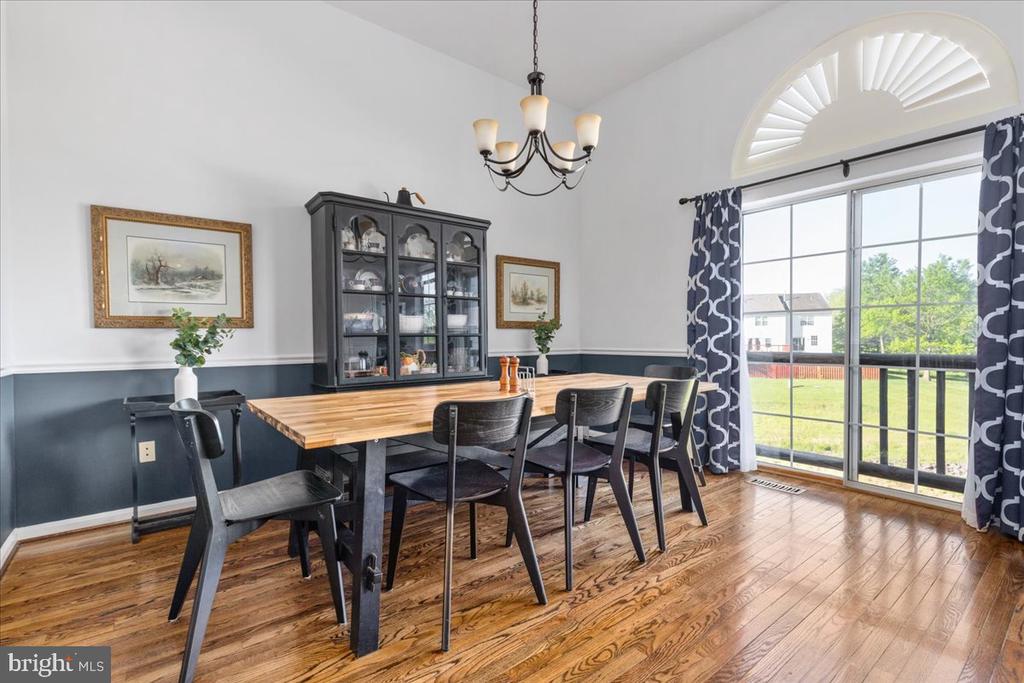 21631 Kings Crossing Ter