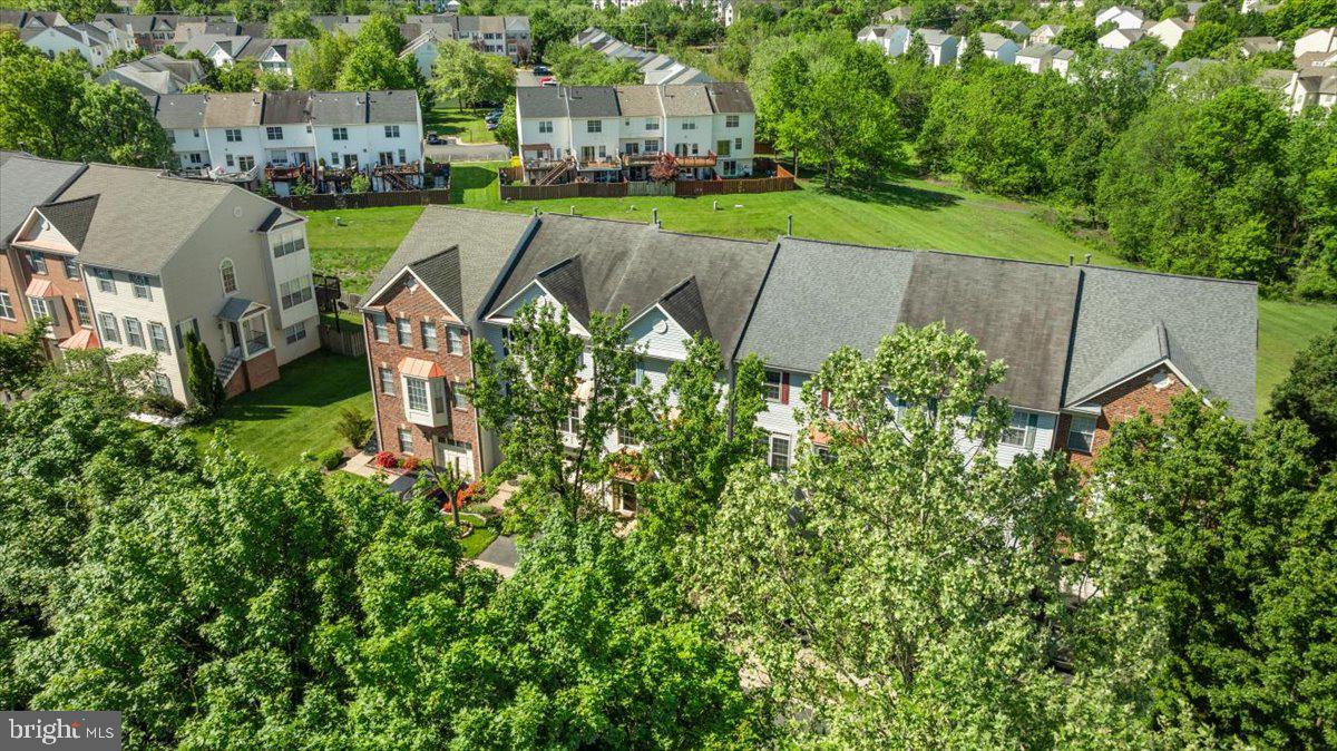 21631 Kings Crossing Ter