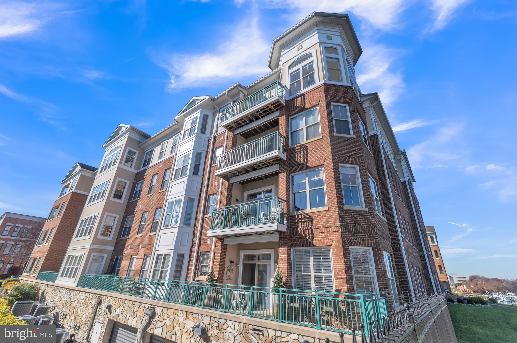 500 Belmont Bay Drive Unit: 311