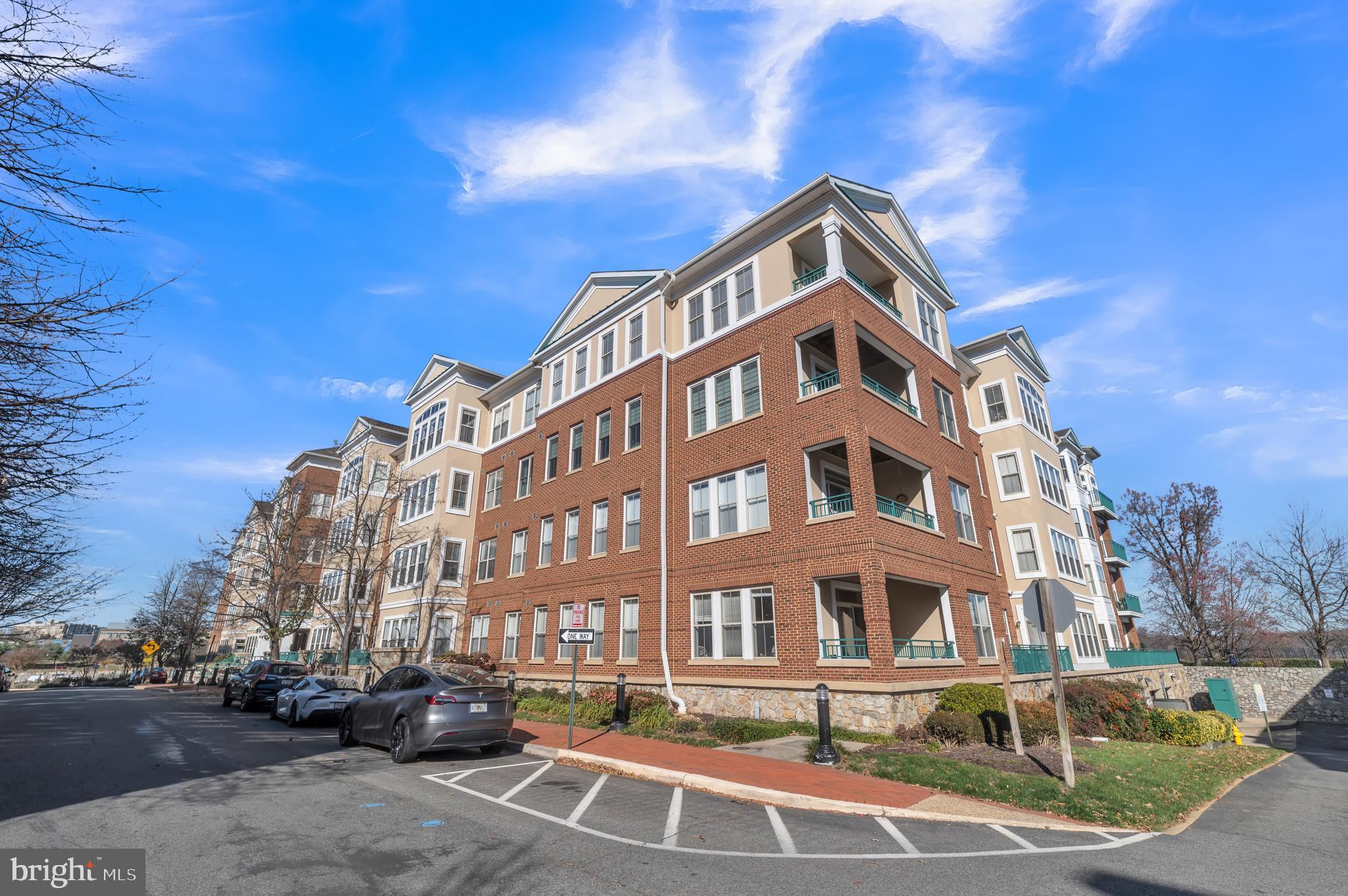 500 Belmont Bay Drive Unit: 311