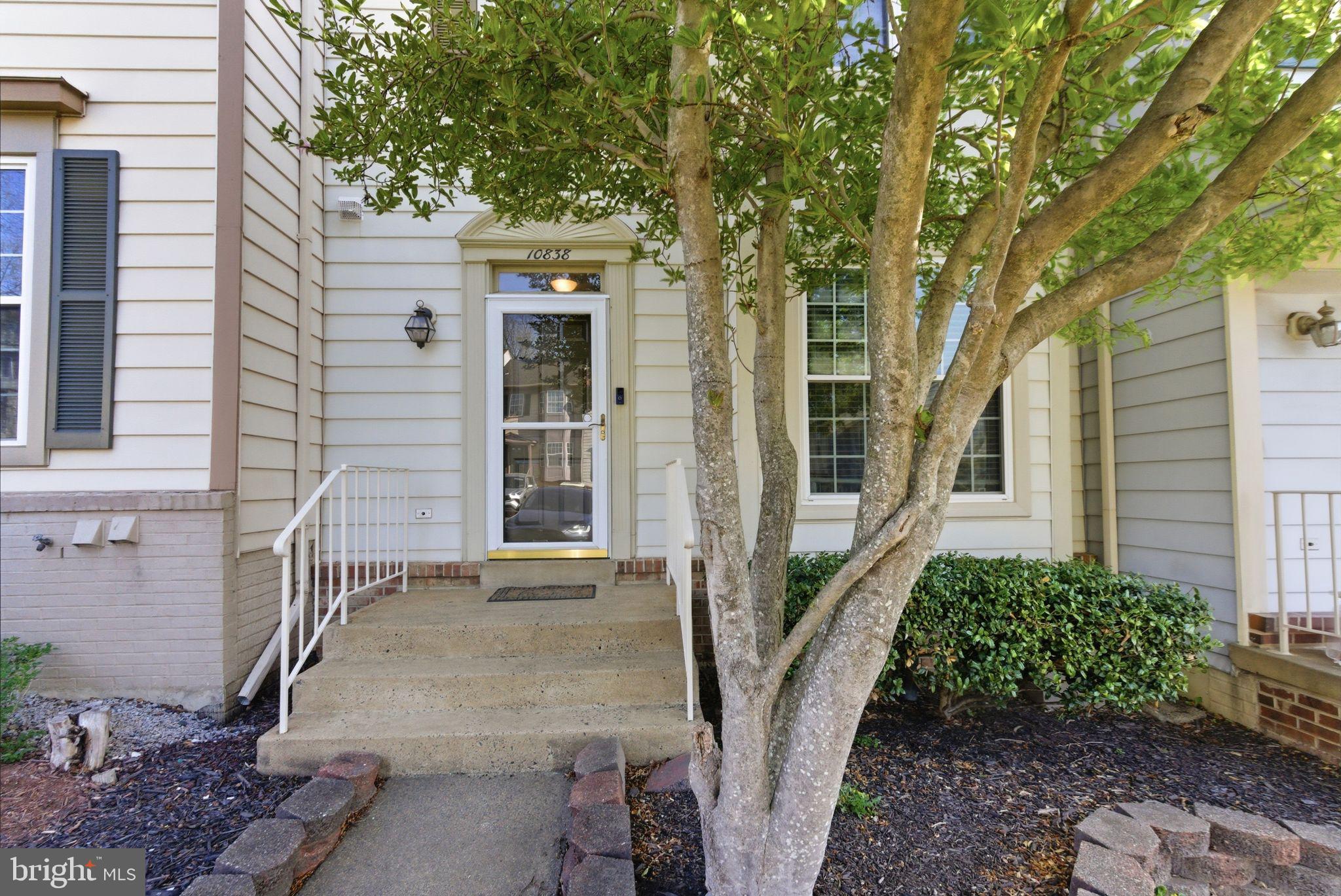 10838 STONE HILL LANE