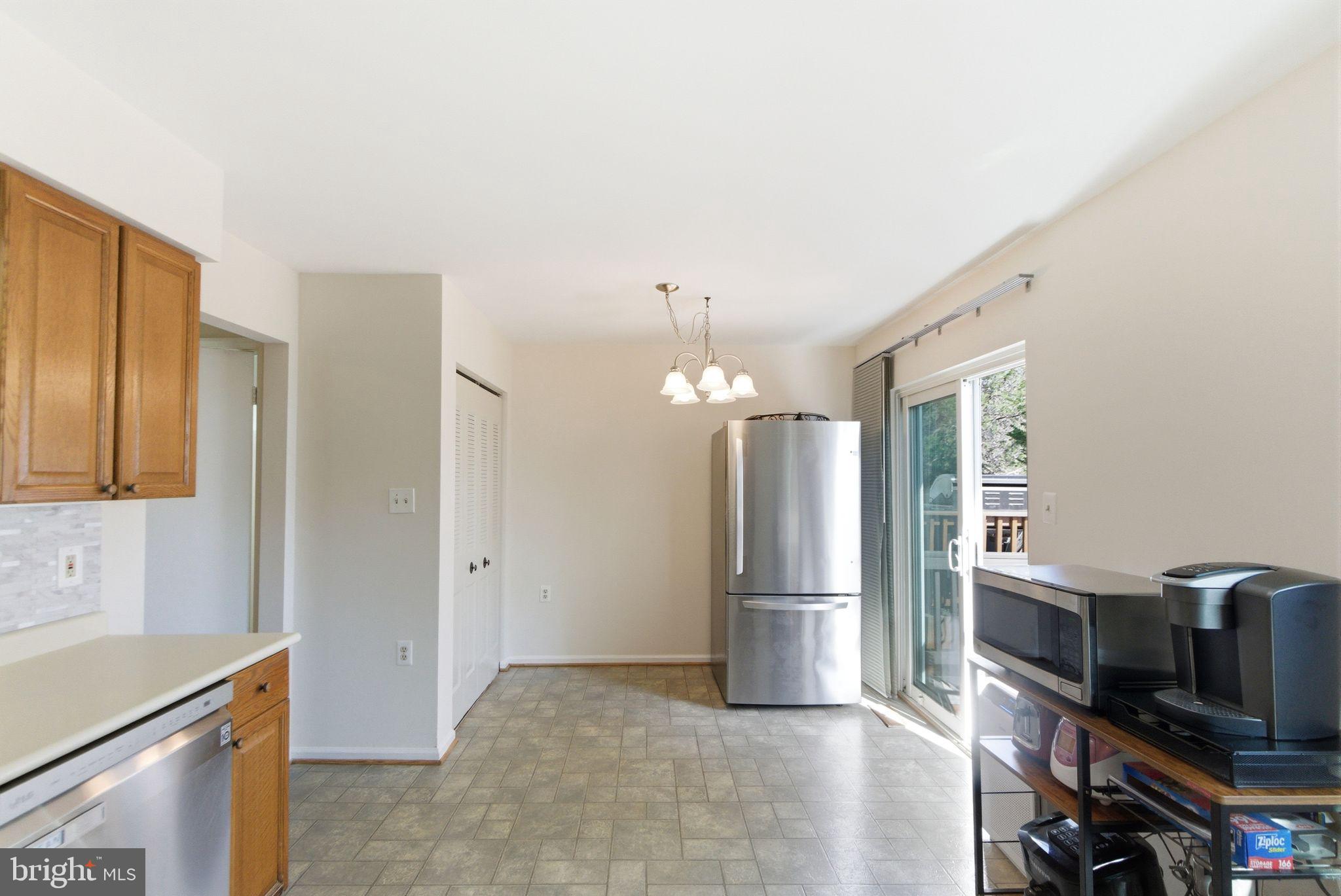10838 STONE HILL LANE