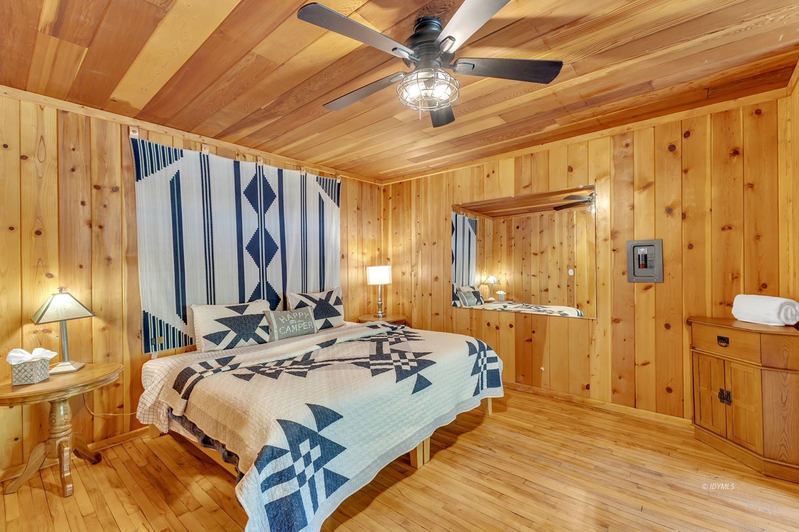 53560 Country Club Dr