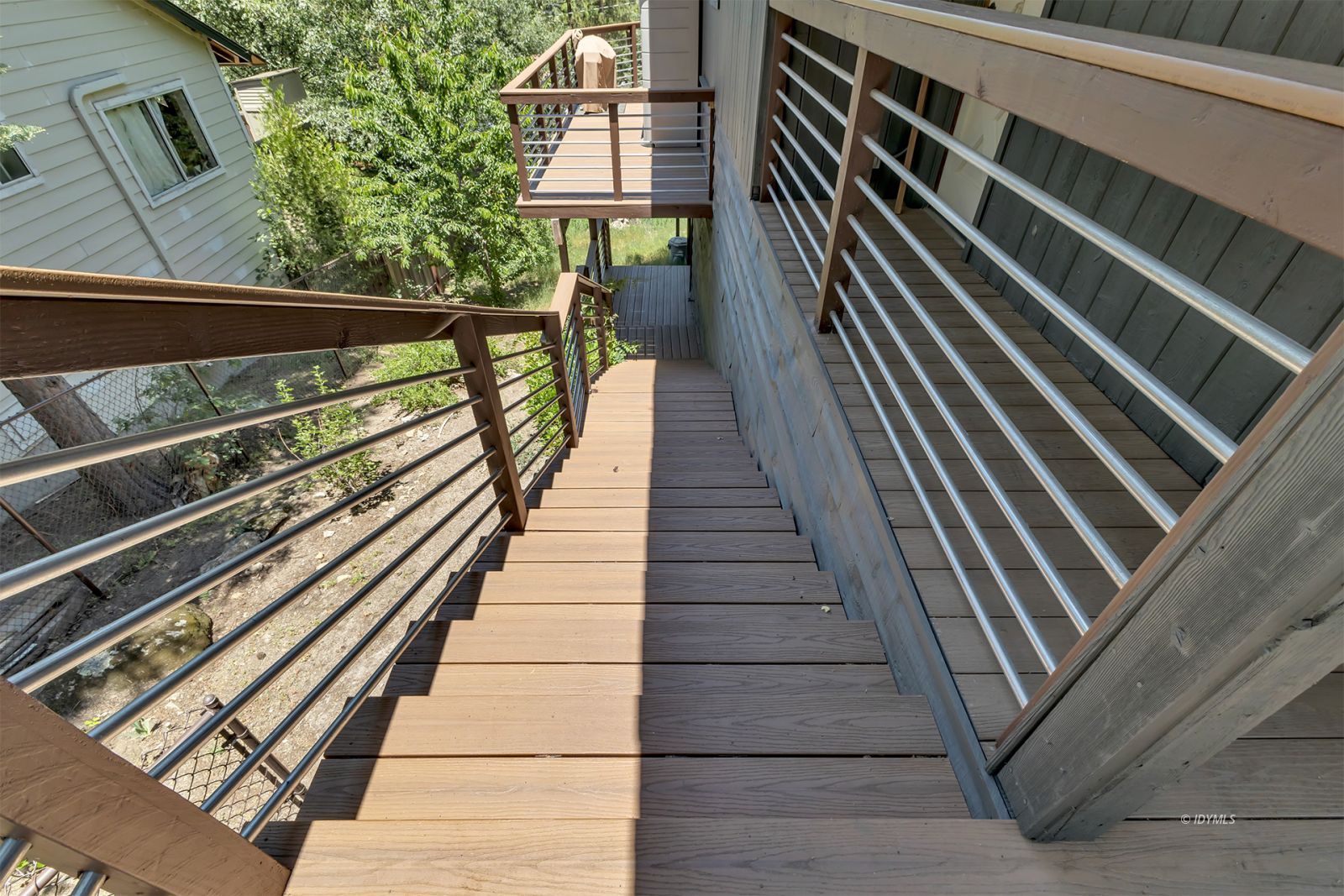 53560 Country Club Dr